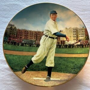 Cy Young The perfect game, Vintage Baseball Decorative Plate - Bradford Exchange